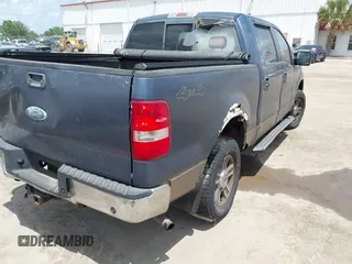 2006 Ford F-150 XLT with VIN 1FTPW14516FB55641, listed as a IAAI auction lot 42158769 with 204,517 mi miles and . Bid and sale history available at carsss.com. Image 4.