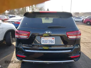 2016 Kia Sorento SXL z VIN 5XYPK4A50GG115809, wystawiony jako IAAI lot #42549327 z przebiegiem 102 958 mil mil oraz . Historia ofert i sprzedaży dostępna na DreamBid. Obrazek 16.