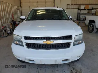 2014 Chevrolet Suburban LT with VIN 1GNSCJE02ER202427, listed as a Copart auction lot 71253834 with 247,515 mi miles and Clean Title. Bid and sale history available at carsss.com. Image 5.