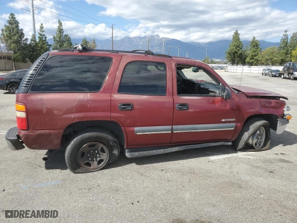 2003 Chevrolet Tahoe LS with VIN 1GNEC13V23R285026, listed as a Copart auction lot 47671115 with 200,245 mi miles and Salvage Title. Bid and sale history available at carsss.com. Image 3.