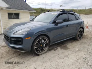 2019 Porsche Cayenne Turbo z VIN WP1AF2AY4KDA80982, wystawiony jako Copart lot #72516914 z przebiegiem Nie podano mil oraz Szkoda całkowita • Salvage title. Historia ofert i sprzedaży dostępna na DreamBid. Obrazek 1.