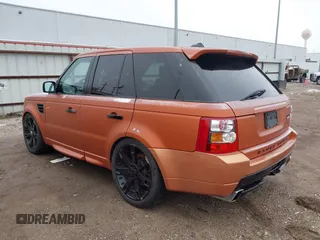 2008 Land Rover Range Rover Sport SC with VIN SALSH23428A131165, listed as a IAAI auction lot 41202538 with 132,993 mi miles. Bid and sale history available at carsss.com. Image 3.