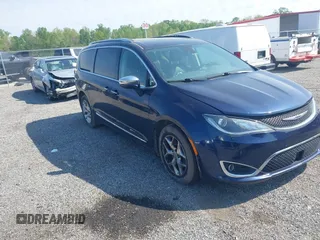 2019 Chrysler Pacifica Limited with VIN 2C4RC1GG4KR644178, listed as a IAAI auction lot 42151050 with 101,580 mi miles and . Bid and sale history available at DreamBid. Image 1.
