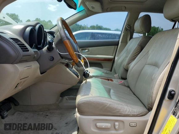 2004 Lexus RX 330 z VIN JTJGA31U840004721, wystawiony jako Copart lot #59681995 z przebiegiem 166 334 mil mil oraz Czysty tytuł • Clean title. Historia ofert i sprzedaży dostępna na DreamBid. Obrazek 7.
