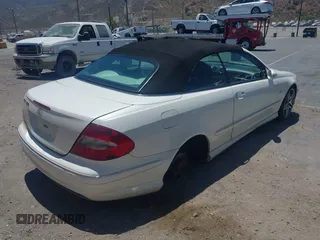 2009 Mercedes-Benz CLK 350 with VIN WDBTK56F19T103356, listed as a IAAI auction lot 42680193 with 151,300 mi miles and . Bid and sale history available at DreamBid. Image 4.