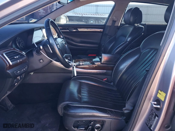 2018 Genesis G90 5.0L Ultimate with VIN KMHG54JH6JU046451, listed as a Copart auction lot 86765524 with 84,934 mi miles and Salvage Title. Bid and sale history available at carsss.com. Image 7.