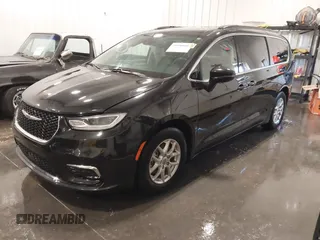 2022 Chrysler Pacifica Touring L with VIN 2C4RC1BG0NR170029, listed as a IAAI auction lot 41890660 with 88,121 mi miles and . Bid and sale history available at DreamBid. Image 22.