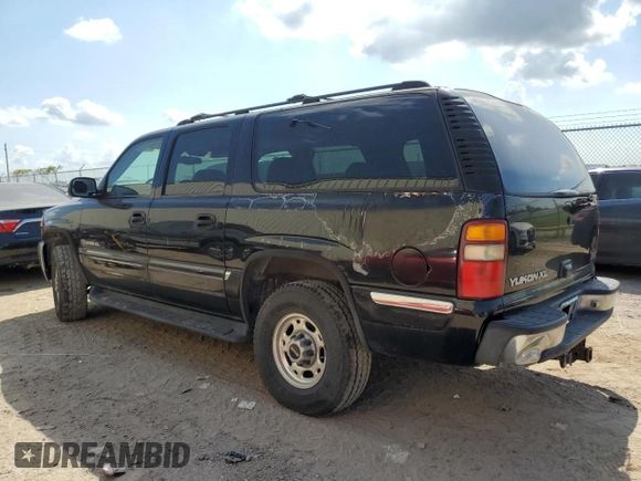 2001 GMC Yukon XL SLT with VIN 3GKGK26G51G254412, listed as a Copart auction lot 71555514 with 152,139 mi miles and Clean Title. Bid and sale history available at carsss.com. Image 2.