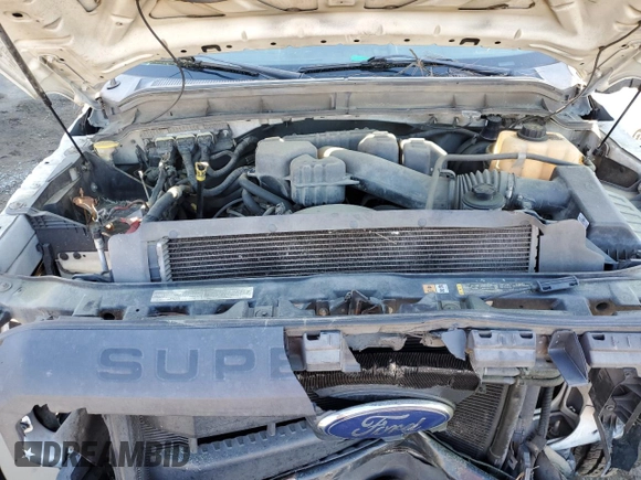 2014 Ford F-250 XL with VIN 1FDBF2A61EEA62194, listed as a Copart auction lot 48779655 with 262,168 mi miles and Clean title. Bid and sale history available at DreamBid. Image 11.