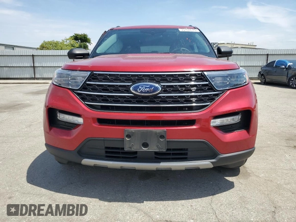 2021 Ford Explorer XLT with VIN 1FMSK7DH3MGC17143, listed as a Copart auction lot 55153615 with 27,354 mi miles and Salvage Title. Bid and sale history available at carsss.com. Image 5.
