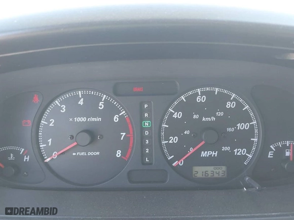 2001 Isuzu Rodeo S with VIN 4S2DM58W214347968, listed as a IAAI auction lot 41871597 with 216,343 mi miles. Bid and sale history available at carsss.com. Image 7.