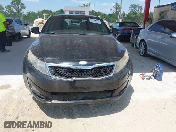 2013 Kia Optima EX with VIN 5XXGN4A75DG204221, listed as a IAAI auction lot 42081408 with 196,760 mi miles. Bid and sale history available at carsss.com. Image 6.