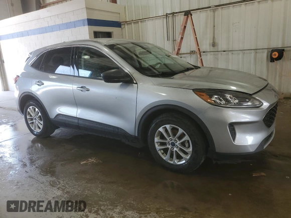 2022 Ford Escape SE with VIN 1FMCU0G66NUA43684, listed as a Copart auction lot 57752475 with 54,018 mi miles and Clean title. Bid and sale history available at DreamBid. Image 4.