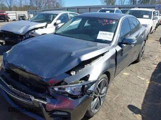 2015 Infiniti Q50 Premium with VIN JN1BV7AP0FM345726, listed as a IAAI auction lot 41860740 with 1 mi miles. Bid and sale history available at carsss.com. Image 17.