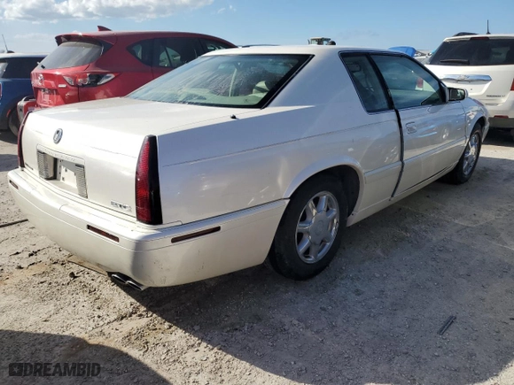 2001 Cadillac Eldorado Touring ETC with VIN 1G6ET12941B101128, listed as a Copart auction lot 73832624 with NaN miles and Non Repairable. Bid and sale history available at carsss.com. Image 3.