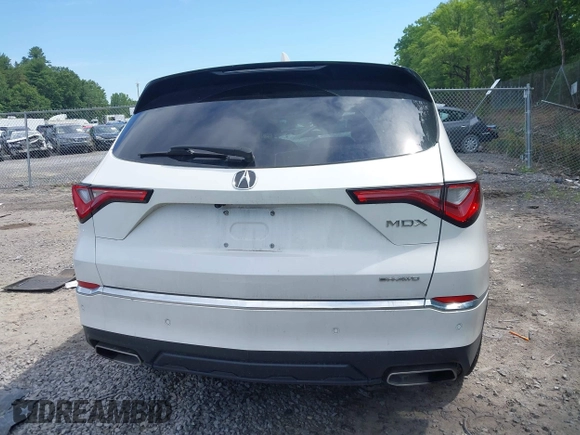 2024 Acura MDX Technology with VIN 5J8YE1H49RL000786, listed as a IAAI auction lot 42617133 with 40,667 mi miles and . Bid and sale history available at DreamBid. Image 16.