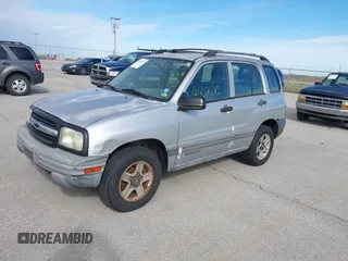 2002 Chevrolet Tracker with VIN 2CNBJ13C026941214, listed as a IAAI auction lot 41857213 with 168,140 mi miles and . Bid and sale history available at DreamBid. Image 2.