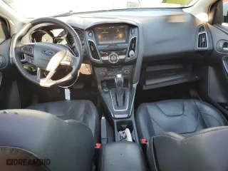 2015 Ford Focus Titanium with VIN 1FADP3N25FL325037, listed as a Copart auction lot 42248985 with 58,831 mi miles and Salvage Title. Bid and sale history available at carsss.com. Image 8.