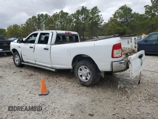 2022 Ram 2500 Tradesman z VIN 3C6UR4HJ5NG383634, wystawiony jako Copart lot #86321144 z przebiegiem 96 421 mil mil oraz Nie do naprawy • Non repairable. Historia ofert i sprzedaży dostępna na DreamBid. Obrazek 2.