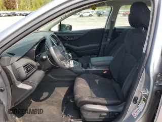 2020 Subaru Legacy Premium z VIN 4S3BWAC63L3020095, wystawiony jako Copart lot #58892395 z przebiegiem 19 359 mil mil oraz Szkoda całkowita • Salvage title. Historia ofert i sprzedaży dostępna na DreamBid. Obrazek 7.