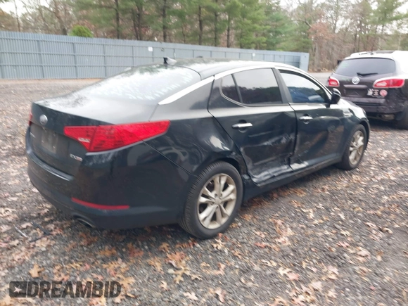 2013 Kia Optima EX with VIN 5XXGN4A7XDG230054, listed as a IAAI auction lot 40856801 with 235,368 mi miles. Bid and sale history available at carsss.com. Image 4.