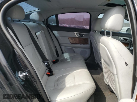 2015 Jaguar XF I4 T Premium with VIN SAJWA0FS2FPU48094, listed as a Copart auction lot 46974285 with Not Provided miles and Clean Title. Bid and sale history available at carsss.com. Image 10.