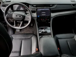 2024 Jeep Grand Cherokee Limited with VIN 1C4RJHBG6RC683993, listed as a Copart auction lot 43528725 with 12,242 mi miles and Clean title. Bid and sale history available at DreamBid. Image 8.