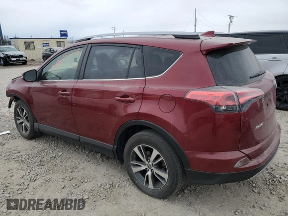 2018 Toyota RAV4 XLE with VIN JTMRFREV7JD252112, listed as a Copart auction lot 43088555 with 77,509 mi miles and Salvage Title. Bid and sale history available at carsss.com. Image 2.