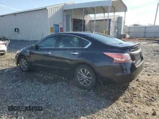 2015 Nissan Altima 2.5 S with VIN 1N4AL3AP2FC477793, listed as a Copart auction lot 84823164 with 287,516 mi miles and Salvage Title. Bid and sale history available at carsss.com. Image 2.