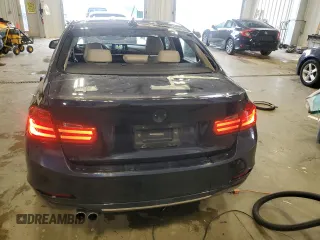 2015 BMW 3 Series 328i xDrive z VIN WBA3B5G5XFNS16548, wystawiony jako Copart lot #54682705 z przebiegiem 137 850 mil mil oraz Czysty tytuł • Clean title. Historia ofert i sprzedaży dostępna na DreamBid. Obrazek 6.
