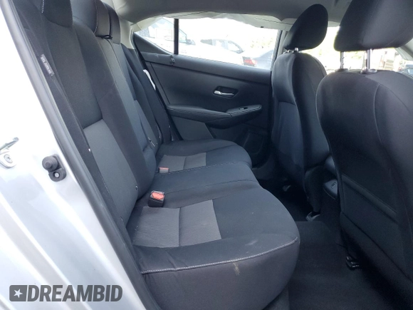 2021 Nissan Sentra SV z VIN 3N1AB8CV9MY312322, wystawiony jako Copart lot #60218705 z przebiegiem 25 307 mil mil oraz Szkoda całkowita • Salvage title. Historia ofert i sprzedaży dostępna na DreamBid. Obrazek 10.