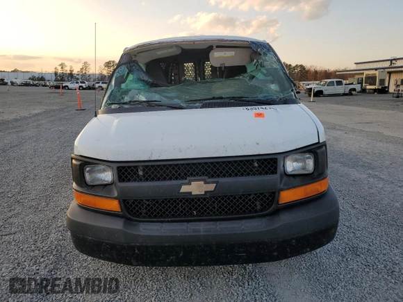2016 Chevrolet Express Cargo with VIN 1GCWGAFF1G1124774, listed as a Copart auction lot 83574214 with 270,050 mi miles and Salvage title. Bid and sale history available at DreamBid. Image 5.