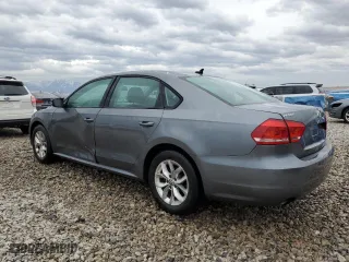 2015 Volkswagen Passat 1.8T Wolfsburg Ed with VIN 1VWAT7A30FC097718, listed as a Copart auction lot 44588395 with 145,760 mi miles and Salvage Title. Bid and sale history available at carsss.com. Image 2.