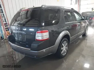 2008 Ford Taurus X SEL with VIN 1FMDK02W98GA15575, listed as a IAAI auction lot 41328842 with 245,307 mi miles. Bid and sale history available at carsss.com. Image 4.