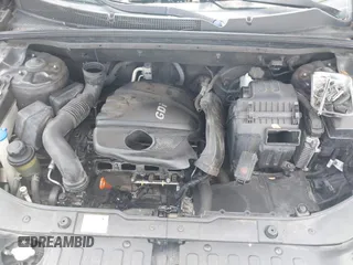 2013 Kia Sorento EX with VIN 5XYKU3A69DG318488, listed as a IAAI auction lot 42618875 with 221,080 mi miles and . Bid and sale history available at DreamBid. Image 10.