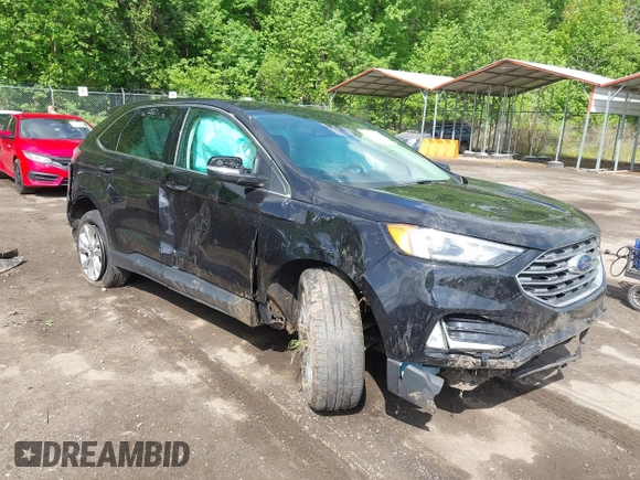 2022 Ford Edge Titanium with VIN 2FMPK4K95NBA45450, listed as a IAAI auction lot 42149752 with Not provided miles and . Bid and sale history available at DreamBid. Image 1.