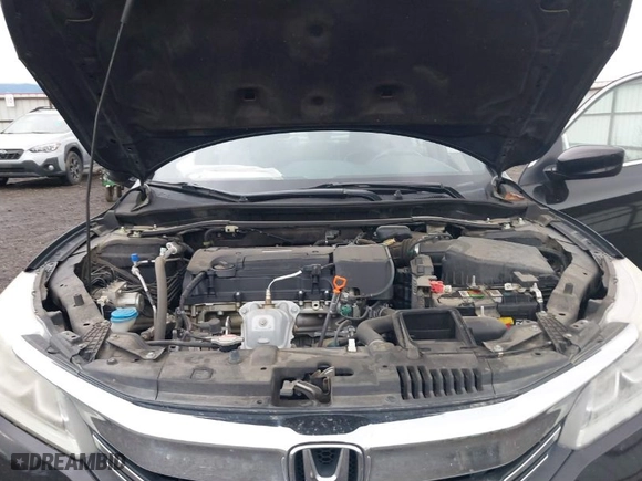 2017 Honda Accord Sedan Sport SE with VIN 1HGCR2F10HA015944, listed as a IAAI auction lot 41862427 with 131,947 mi miles. Bid and sale history available at carsss.com. Image 10.