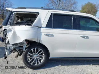 2018 Ford Expedition Limited with VIN 1FMJU2AT1JEA16611, listed as a IAAI auction lot 41773150 with 87,345 mi miles. Bid and sale history available at carsss.com. Image 20.