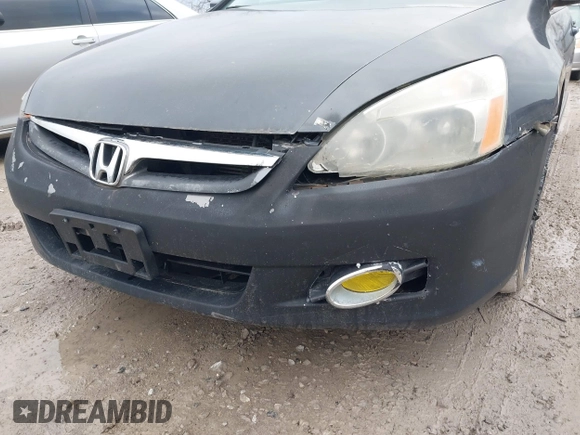 2003 Honda Accord LX z VIN 1HGCM56343A070391, wystawiony jako IAAI lot #41845069 z przebiegiem 297 781 mil mil oraz . Historia ofert i sprzedaży dostępna na DreamBid. Obrazek 12.