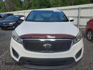 2016 Kia Sorento LX with VIN 5XYPGDA35GG096853, listed as a Copart auction lot 52545585 with 245,856 mi miles and Clean Title. Bid and sale history available at carsss.com. Image 5.
