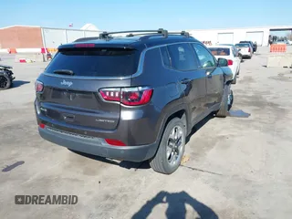 2021 Jeep Compass Limited with VIN 3C4NJDCB5MT596447, listed as a IAAI auction lot 41597395 with 70,203 mi miles and . Bid and sale history available at carsss.com. Image 4.