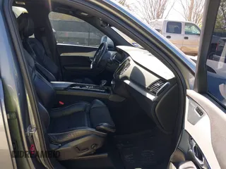 2018 Volvo XC90 R-Design with VIN YV4102KM1J1323790, listed as a IAAI auction lot 41786003 with 93,965 mi miles and . Bid and sale history available at DreamBid. Image 5.