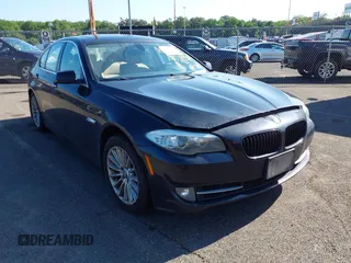 2013 BMW 5 Series 535i xDrive with VIN WBAFU7C5XDDU73107, listed as a IAAI auction lot 42556498 with 177,229 mi miles and . Bid and sale history available at DreamBid. Image 1.