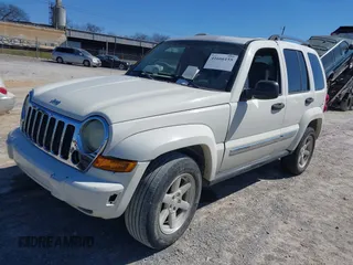 2005 Jeep Liberty Limited with VIN 1J4GK58K65W542553, listed as a IAAI auction lot 41666155 with 164,402 mi miles. Bid and sale history available at carsss.com. Image 2.