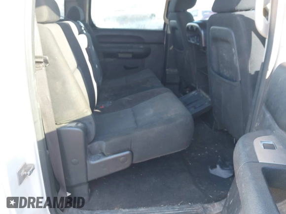 2013 Chevrolet Silverado 2500HD LT with VIN 1GC1CXCG6DF199703, listed as a IAAI auction lot 41287141 with 1 mi miles. Bid and sale history available at carsss.com. Image 8.