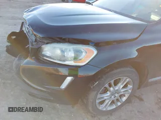 2014 Volvo XC60 3.2L z VIN YV4952DLXE2502676, wystawiony jako IAAI lot #41382804 z przebiegiem 206 805 mil mil oraz . Historia ofert i sprzedaży dostępna na DreamBid. Obrazek 6.