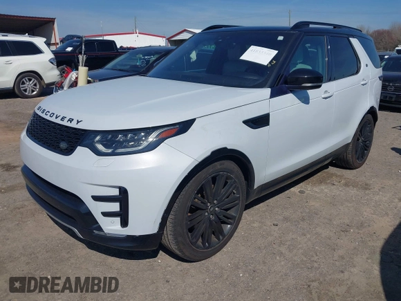 2019 Land Rover Discovery HSE Luxury with VIN SALRT2RK8KA080555, listed as a IAAI auction lot 41833340 with 122,111 mi miles. Bid and sale history available at carsss.com. Image 2.