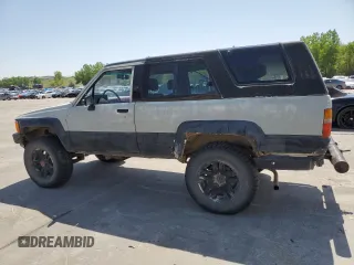 1987 Toyota 4Runner с VIN JT4RN62D3H0161126, выставлен на аукционе Copart как лот 58435425 с пробегом 260 063 миль миль и Чистый • Clean title. История ставок и продаж доступна на DreamBid. Изображение 2.