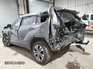 2022 Toyota Highlander Hybrid XLE z VIN 5TDGBRCH9NS556553, wystawiony jako Copart lot #88440005 z przebiegiem 76 389 mil mil oraz Czysty tytuł • Clean title. Historia ofert i sprzedaży dostępna na DreamBid. Obrazek 2.