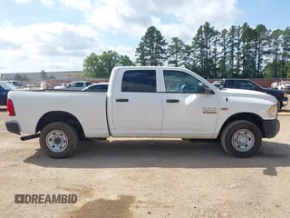 2018 Ram 2500 Tradesman with VIN 3C6UR4CJ4JG306531, listed as a IAAI auction lot 42071900 with 199,796 mi miles. Bid and sale history available at carsss.com. Image 13.